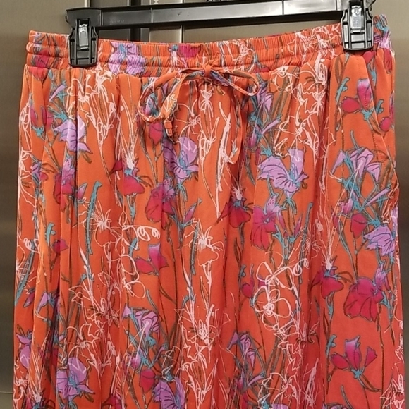 💕MICHAEL STARS💕 Floral Print Maxi Skirt - Picture 3 of 6